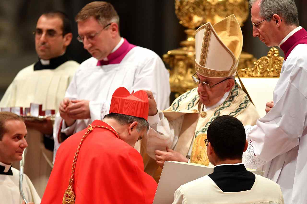 Papa Francesco e Cardinale Becciu