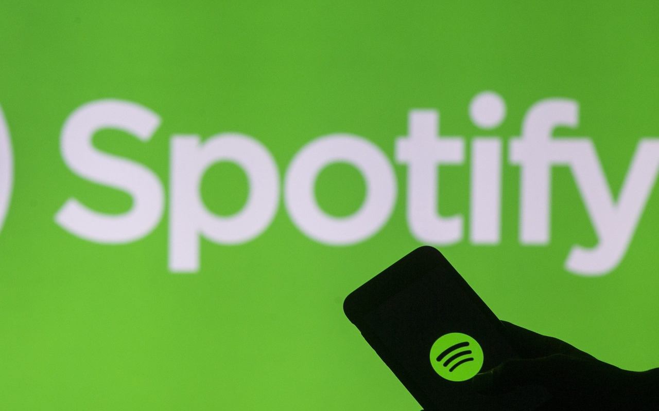 Spotify attacca Apple