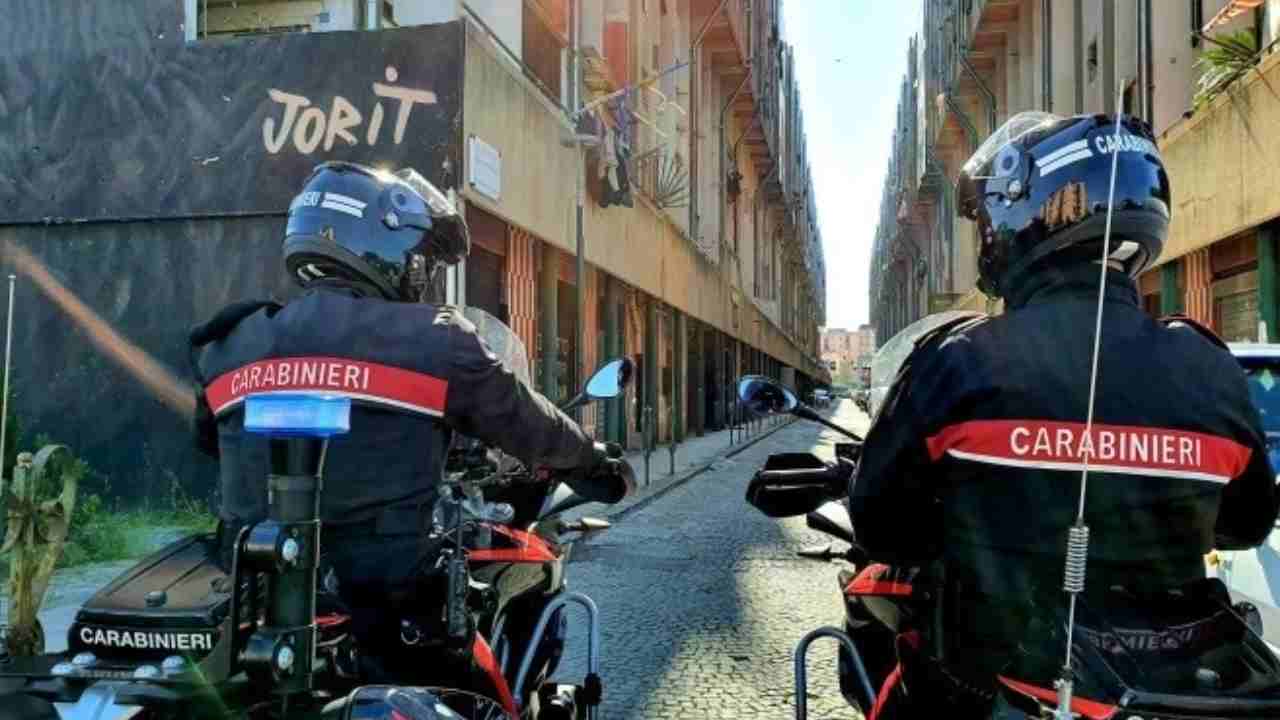 Napoli blitz anticamorra