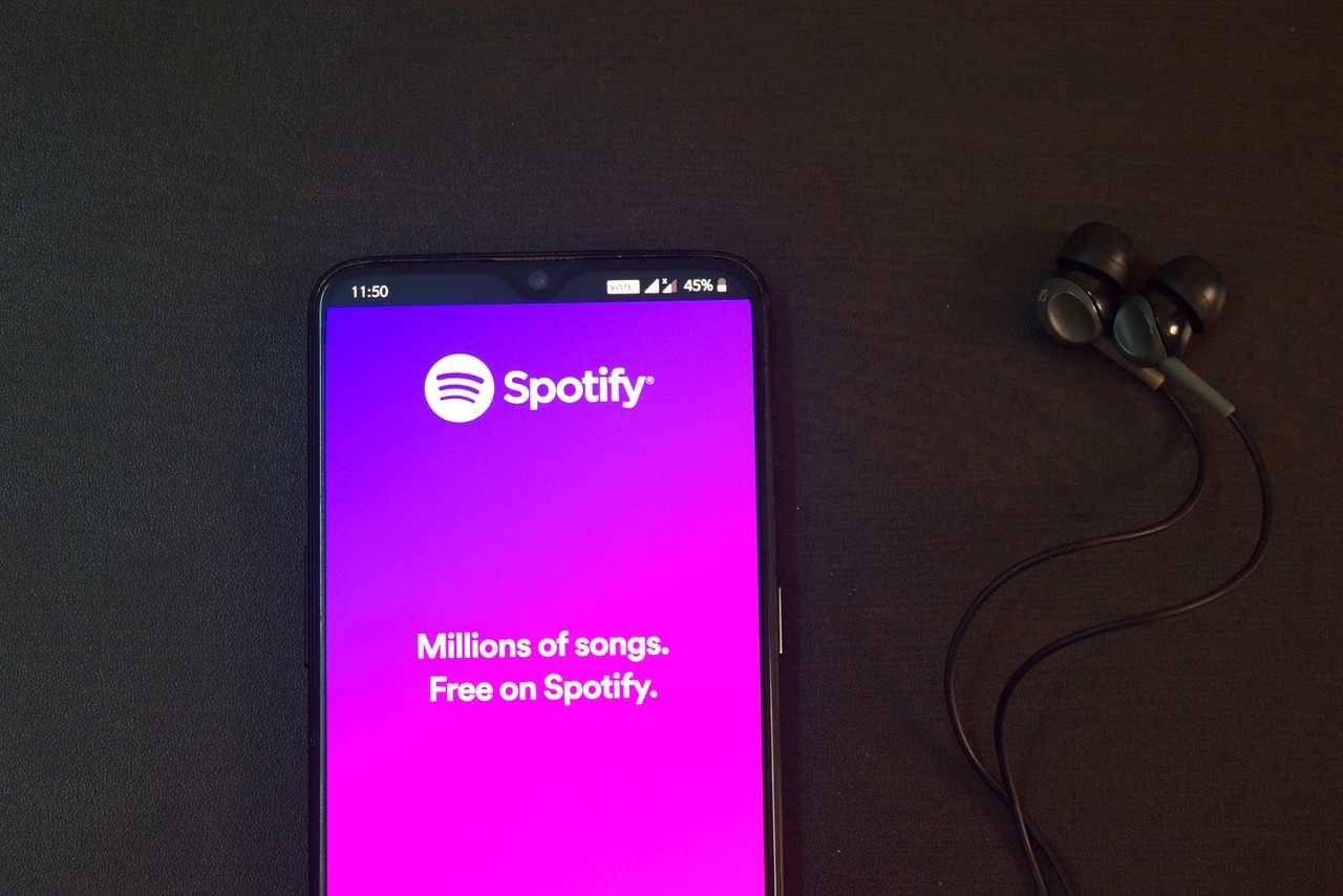 Apple Music Spotify