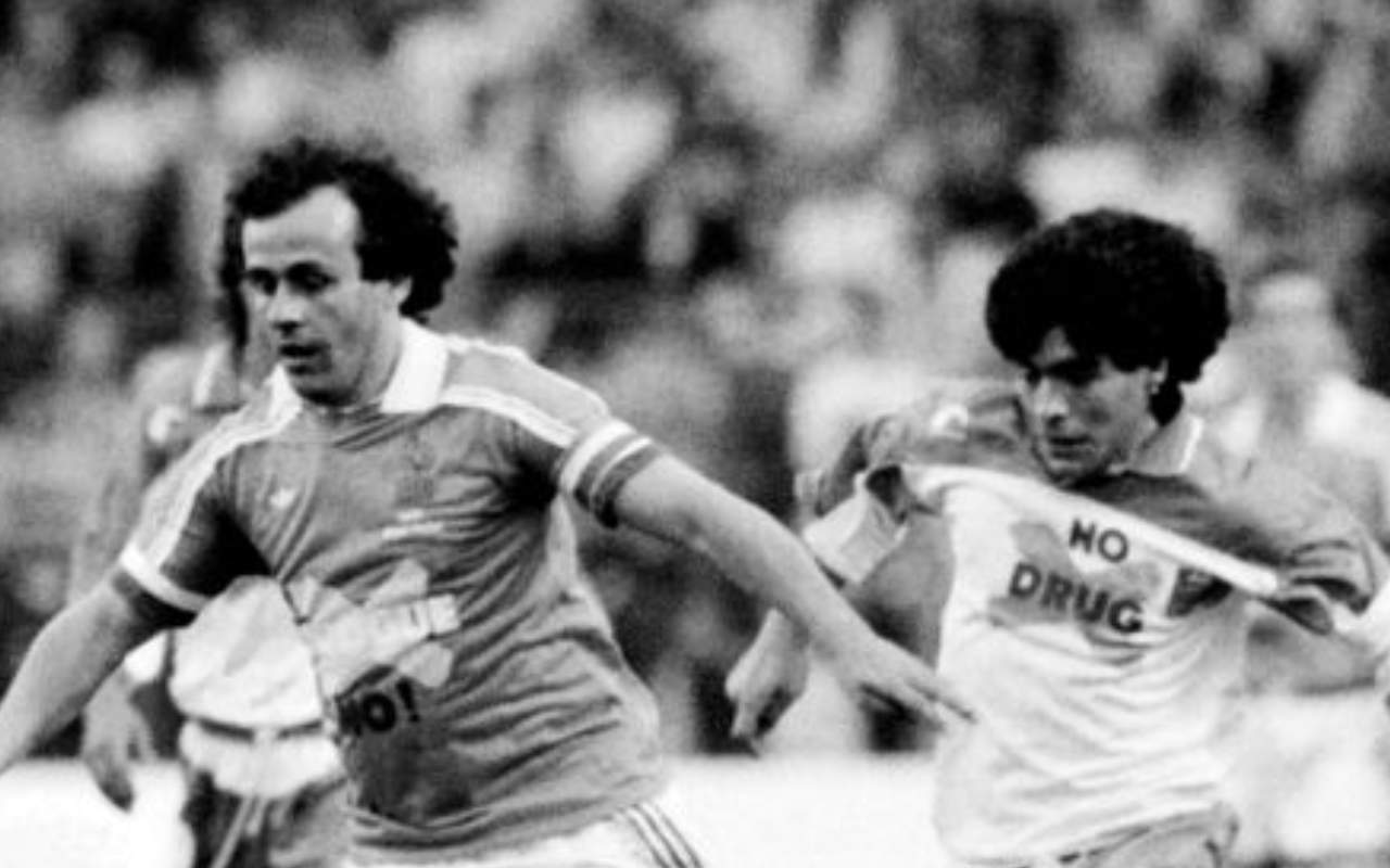 Maradona platini