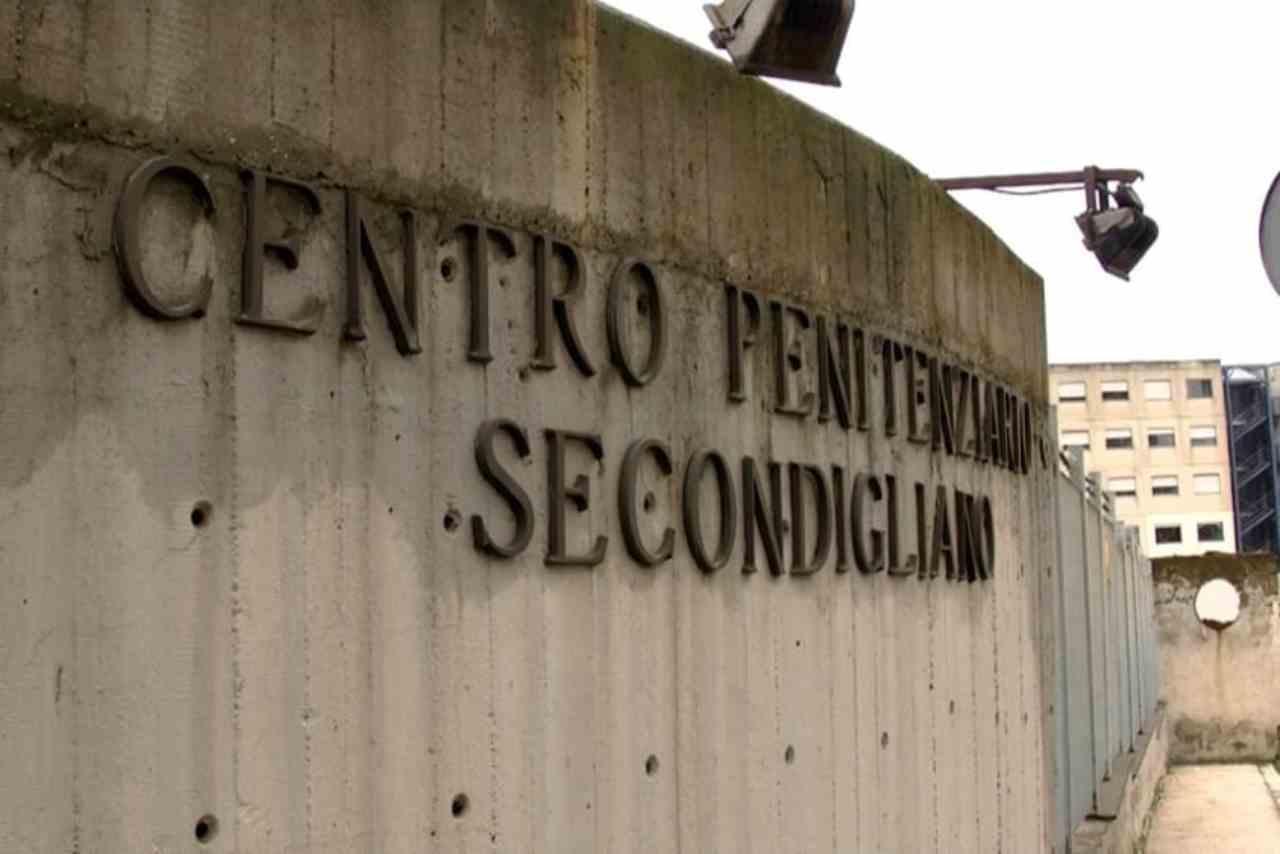 Secondigliano carcere