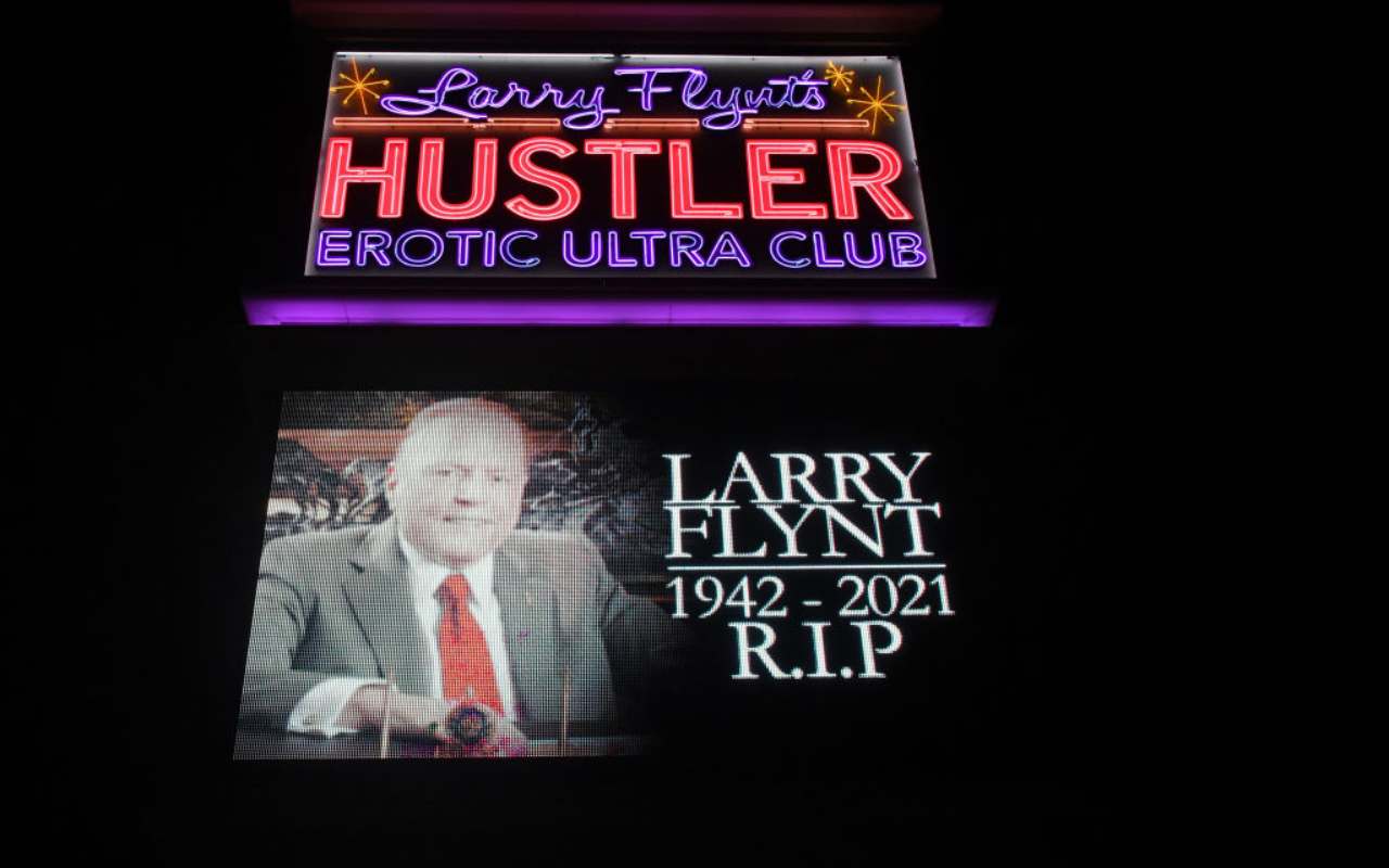 Larry Flynt Hustler club