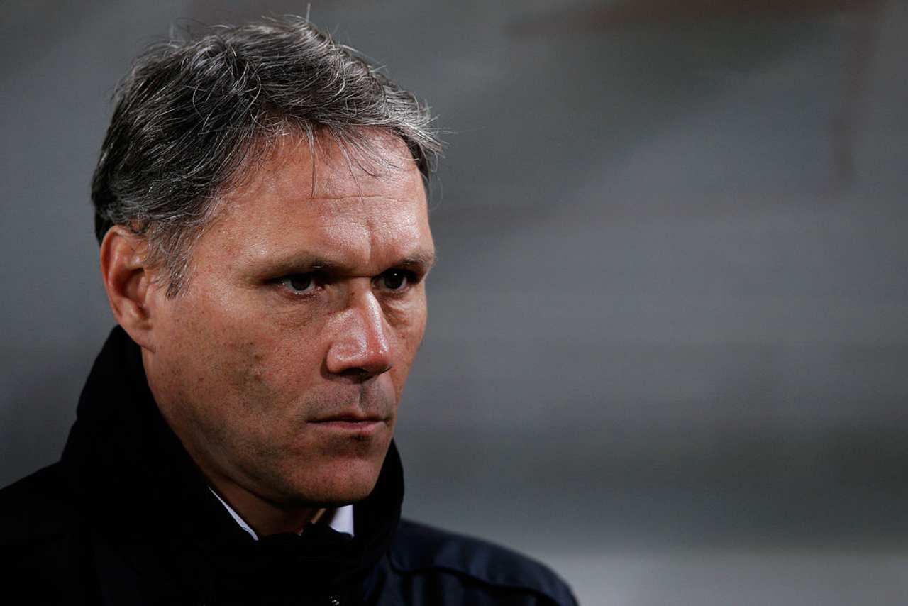 Van Basten accuse 