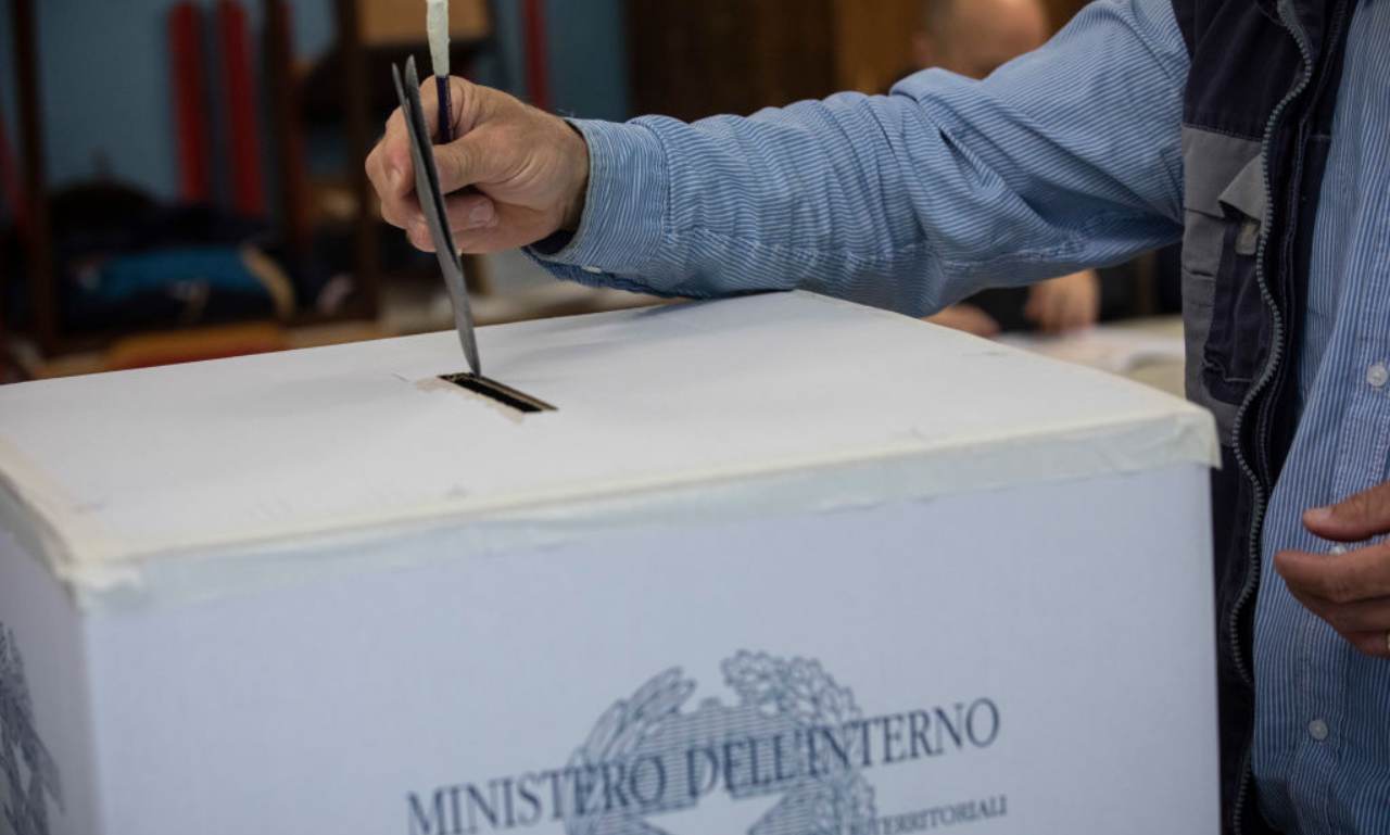elezioni Napoli