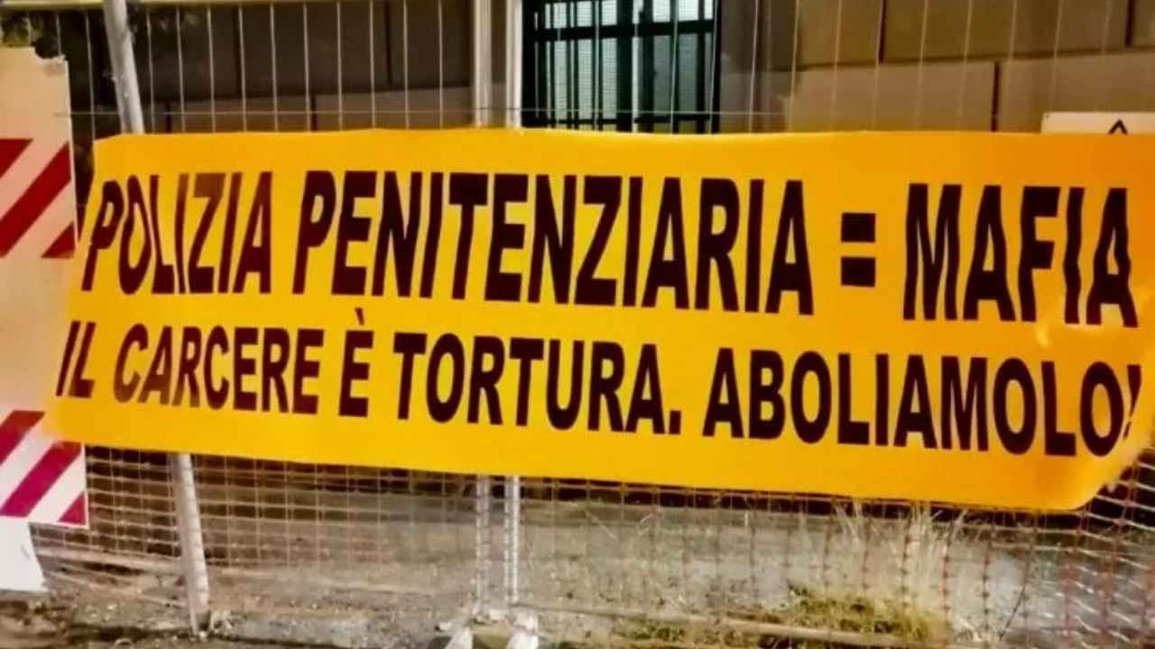 Violenze in carcere