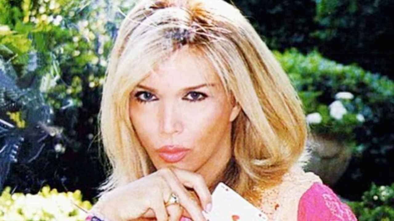 Amanda Lear