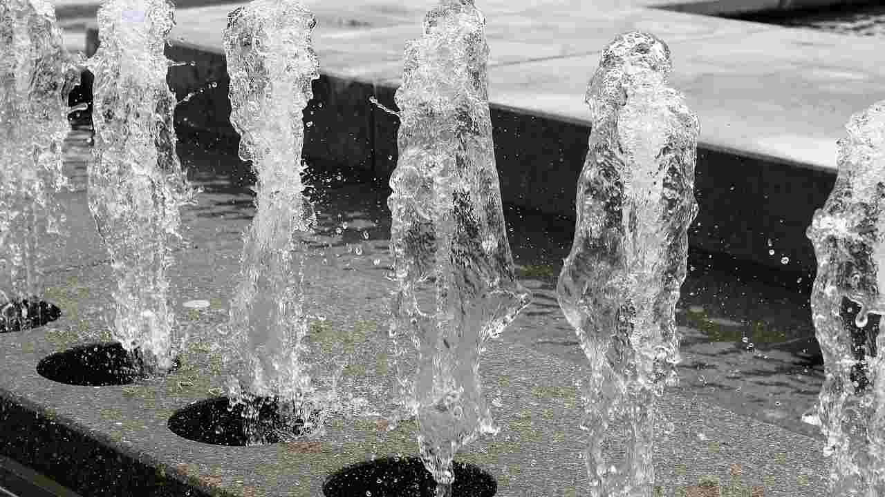 Fontana acqua 14-07-2022 Vesuvius