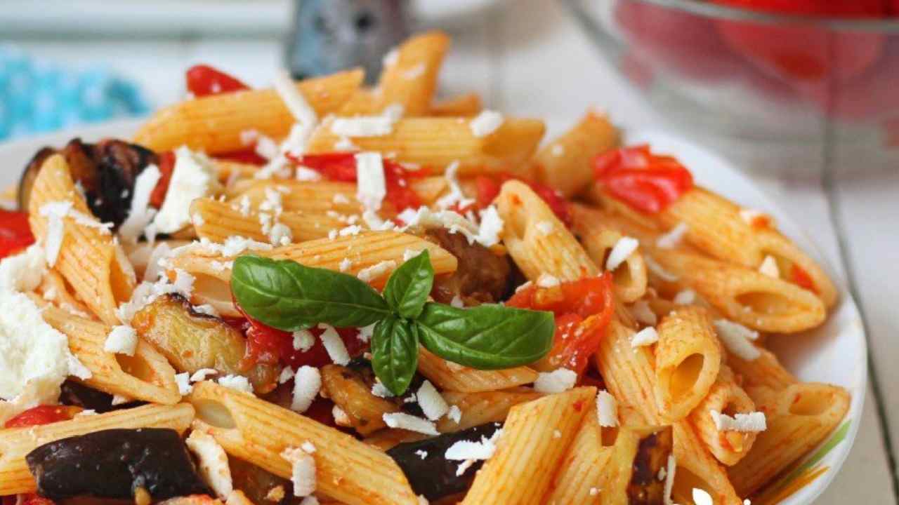 Pasta fredda alla norma