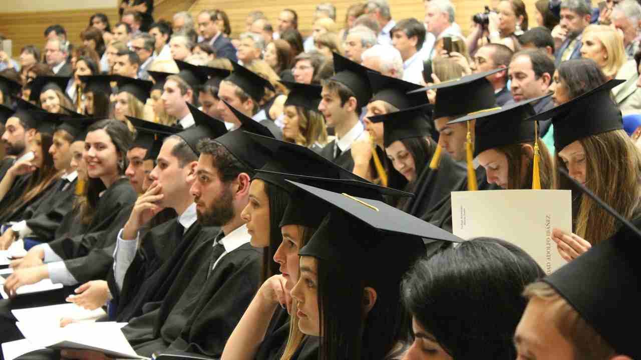 Studenti Universitari 12-07-2022 Vesuvius