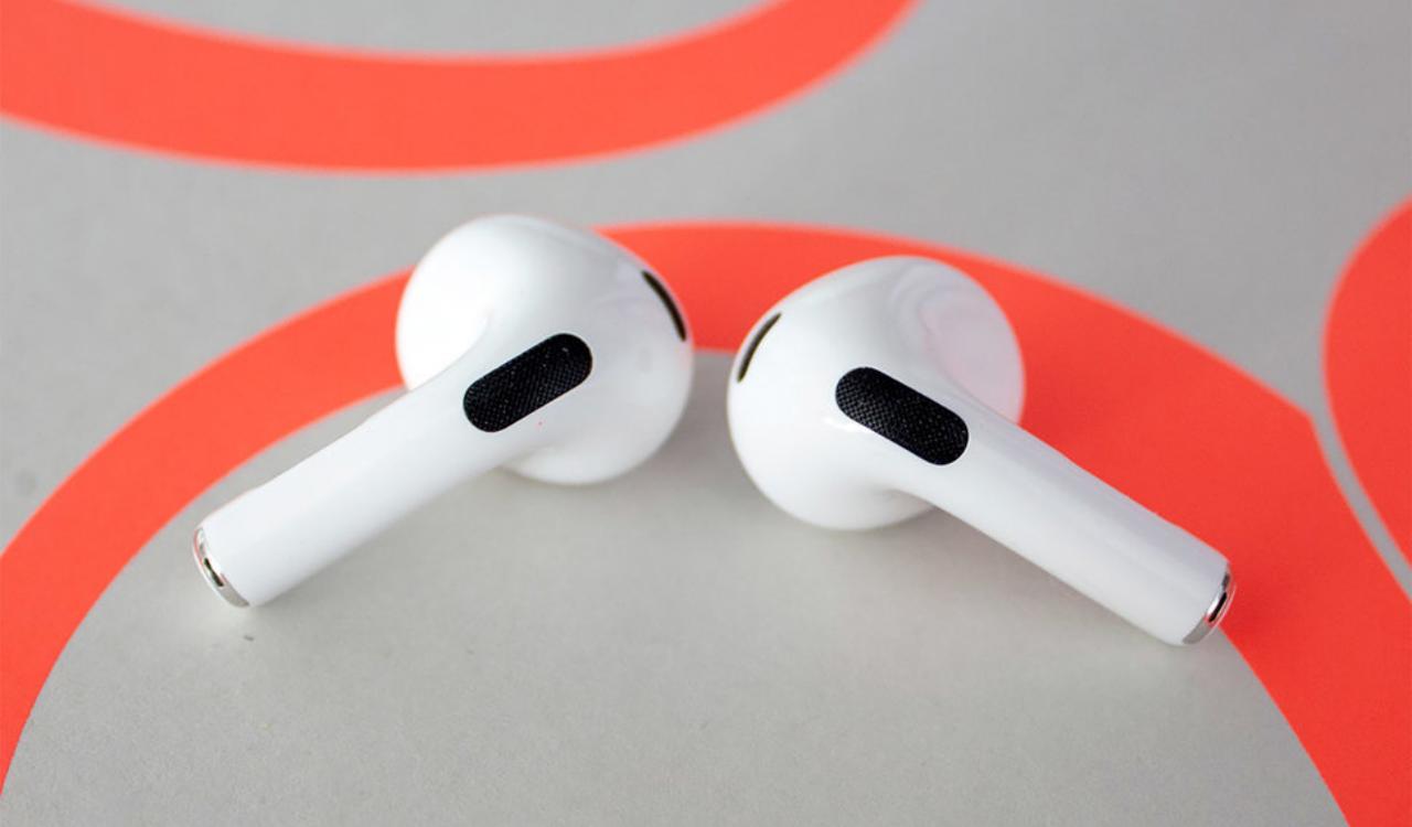 AirPods