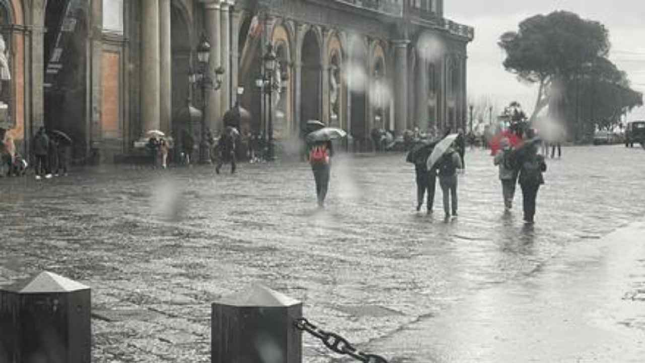 Napoli maltempo