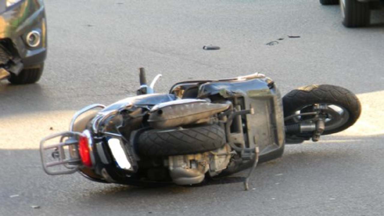 Pozzuoli incidente scooter