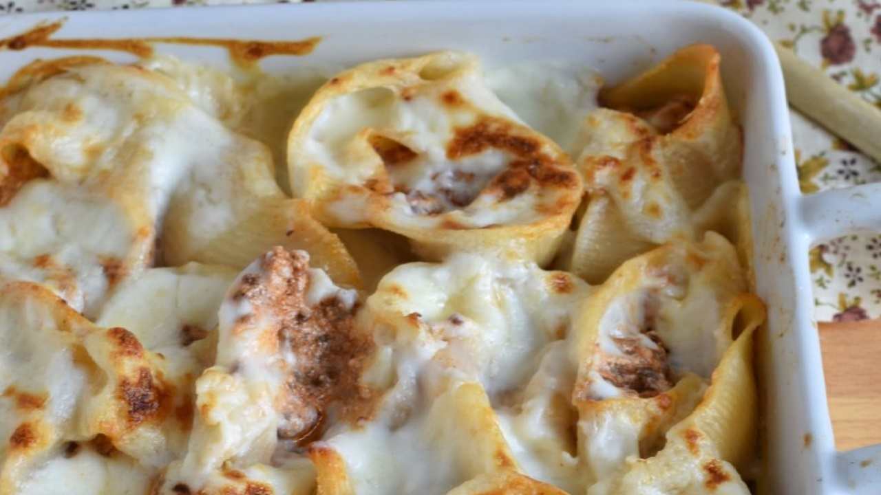 Conchiglioni ripieni